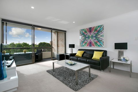 Newly Renovate Immaculate Cremorne One Bedroom Apartment CREM4 - Stayed 6