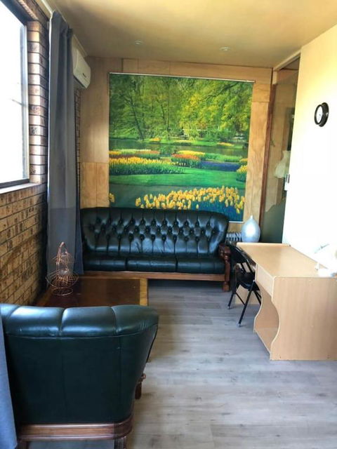Retro 1bedroom StudioClose To Airport & CBD - Stayed 5