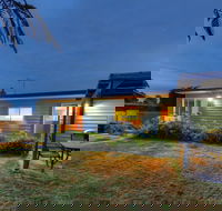 Castaway Cottage - Essentially Tas - Stayed