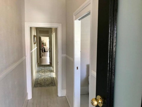 YSG The Edward Townhouse 153 Walk To Town - Stays Accommodation 1