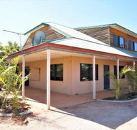 Ningaloo Breeze Villa 10 3 Bedroom Fully Self Contained Disabled Friendly Accommodation - Stayed
