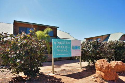 Ningaloo Breeze Villa 4 3 Bedroom Fully Self Contained Holiday Accommodation - Stayed 3
