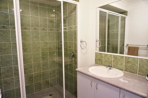 Ningaloo Breeze Villa 3 3 Bedroom Fully Self Contained Holiday Accommodation - Stayed 5