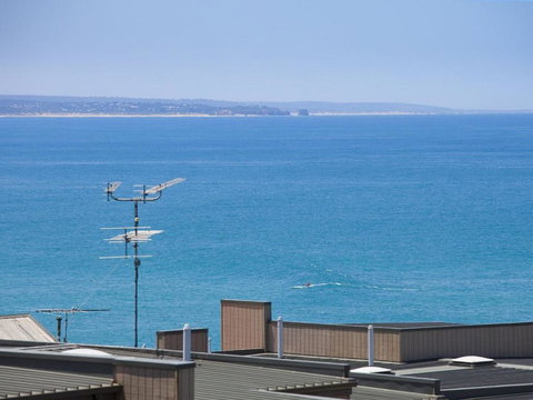 POINT GREY APARTMENT 14 The Point - Stays Accommodation 5