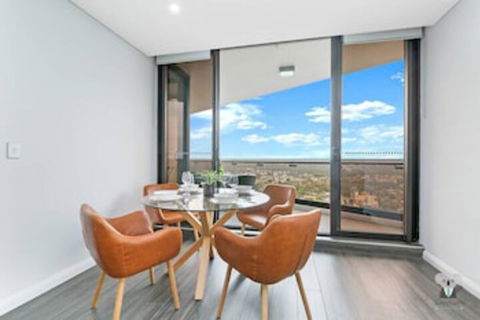 Awesome View 2Bed 2Bath APT + FREE PARKING NPA330 - Stayed 0
