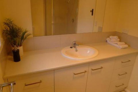 OCEAN BREEZE - Stayed 4