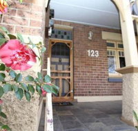 123 Hill St. Heart of Orange Double Brick - Stays Accommodation