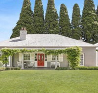 Nattai Lodge house  cottage in beautiful garden - Stayed