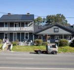 Robertson Public House  Kitchen - Stayed