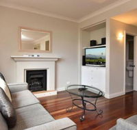 Villa Executive 2br Pokolbin Resort Condo located within Cypress Lakes Resort nothing is more central - Stayed