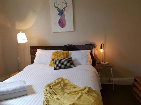 Cute Cottage On Byng Walk To Town & Pet Friendly - Stayed 6