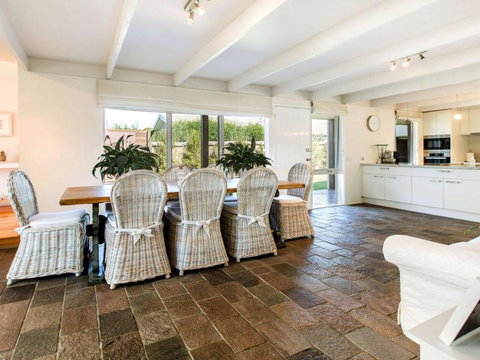 WAIKIKI BLAIRGOWRIE - Stays Accommodation 2