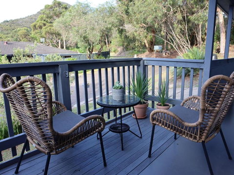 Wreck Beach Cottage At Shoal Bay - Stays Accommodation 6