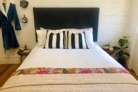 The Residence Stylish Comfort With Fireplace - Stayed 7