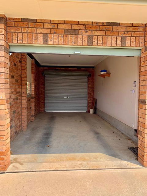 Tidy Home In A Leafy Suburb Great Location - Stayed 4