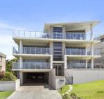 Surf 101 on Cabarita Beach - Stayed