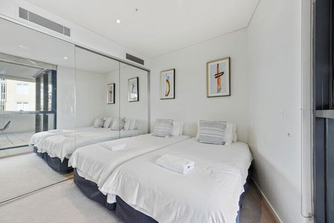 HomeHotel 2Bedroom With Shopping Mall - Stayed 4