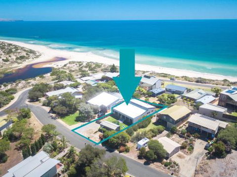 Luxury On Lewis 6 Lewis Road - Stayed 2