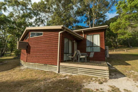 Wonderland Cottages - Stays Accommodation 3