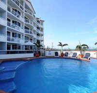 2 Bedroom Alex Unit Ocean Pool  Park Views - Stayed