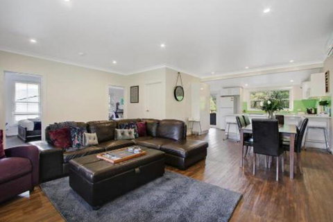 Indies Run - Stayed 6