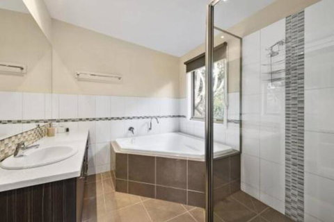 SEA SPECTACULAR Seconds From The Beach! - Stayed 6