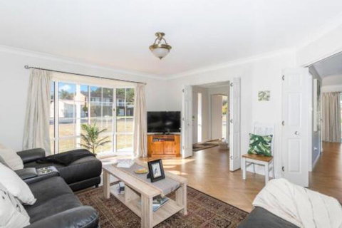 Macleay Street 23 Narrawallee - Stayed 0