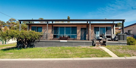 Blue Wren Beach House - Stays Accommodation 6