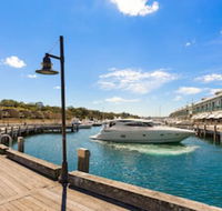 Woolloomooloo Modern Apartment 12 BRK - Stays Accommodation