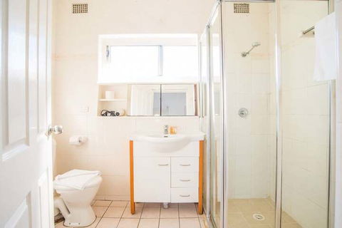 Comfy Denistone 3Bedroom Home (5Min Walk To Train) - Stayed 7