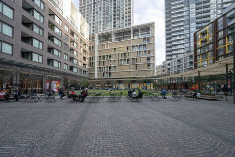 New 2 Bedroom Darling Harbor Apartment - Stayed 1