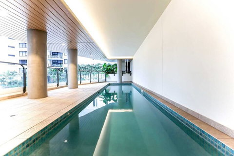 Incredible Riverside Apartment In Brisbane - Stayed 3