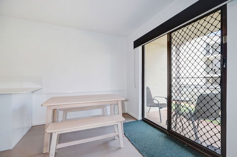 West Beach Lagoon 206, Sleeps 3 - Stayed 2