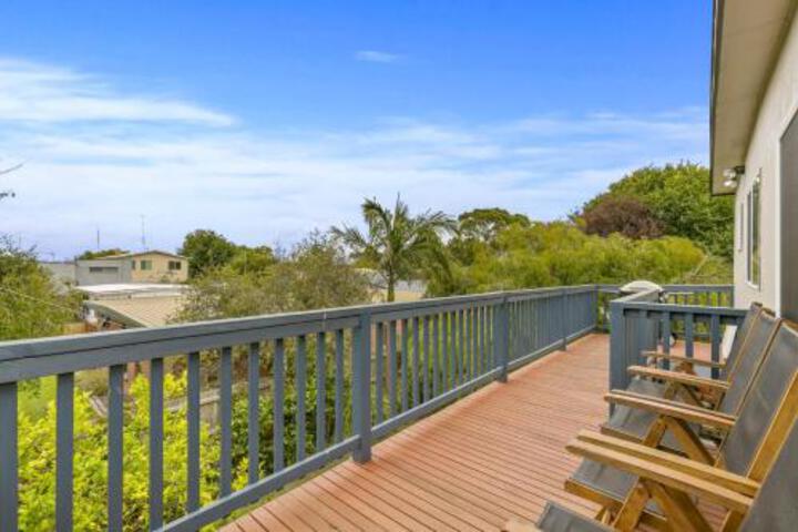 Inverloch VIC Stayed