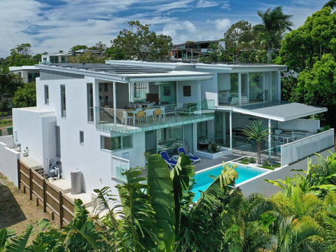 Magnificent Views On Arkana Noosa Heads - Stays Accommodation 4