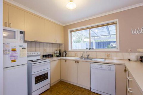 PERFECT On PYMBLE AVE - Stayed 7