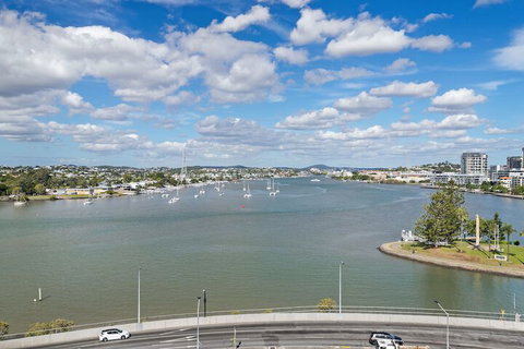 The Hamilton (I715) - Stayed 4