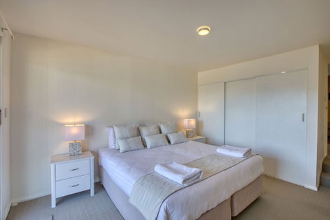 Quarterdeck Apartment - Stayed 4