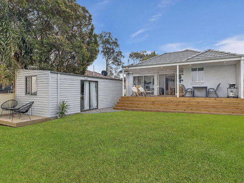 Toukley Waterfront Oasis - Stayed 2