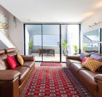 Lovely 1 Bedroom Apartment Close To CBD - Stays Accommodation