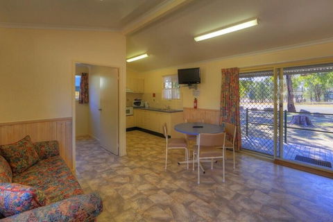 Reflections Holiday Parks Copeton Waters - Stayed 4