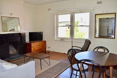 Art Deco Apt In Sunny Elwood Minutes To St. Kilda - Stayed 3