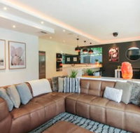 Spacious 2 Bedroom Apartment in Ascot With Large Private Garden - Stayed