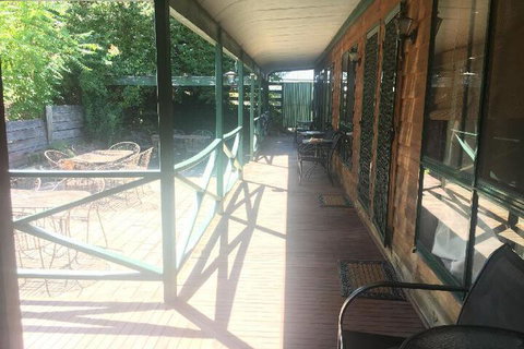 4 Bears Motel - Stayed 6