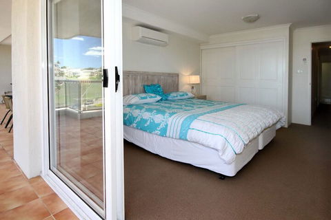 Nelson Towers Unit 37 / 71 Victoria Parade - Stayed 7