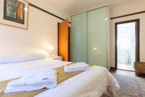 Broadway Apartments - Stays Accommodation 4