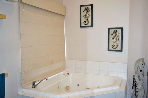 Osprey Holiday Village Unit 213 / 1 Bedroom - Stayed 6