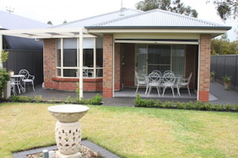 C And C Tanunda - Stayed 0