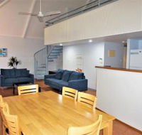 Osprey Holiday Village Unit 118 Excellent 3 Bedroom Holiday Villa with a Pool in the Complex - Stayed