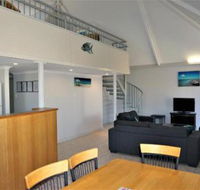 Osprey Holiday Village Unit 108 Serene 3 Bedroom Holiday Villa with a Pool in the Complex - Stayed